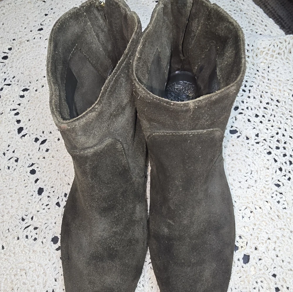 Vince Camuto, Green Leather Zipper Booties, Womens Boots 8